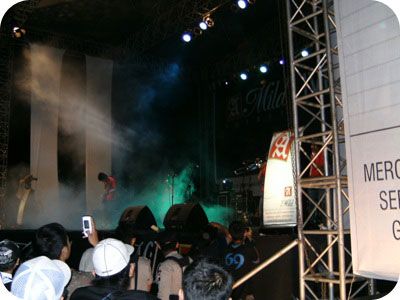 52203band-2